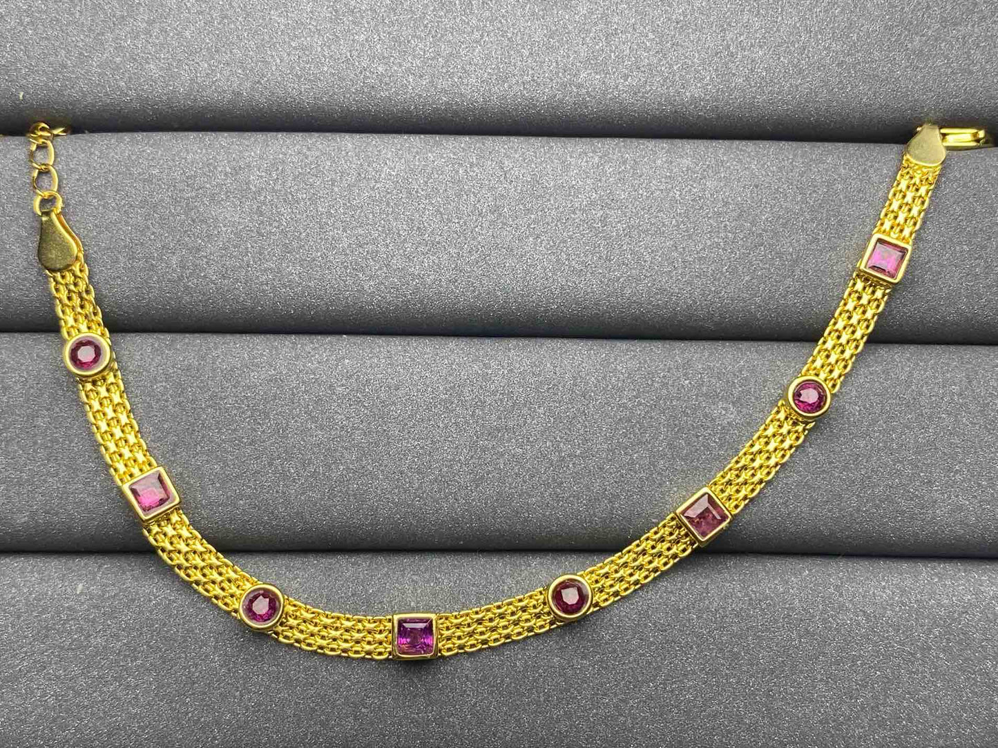 5001 Garnet Bracelet