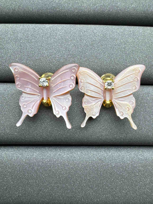 5135 Queen Conch Earrings
