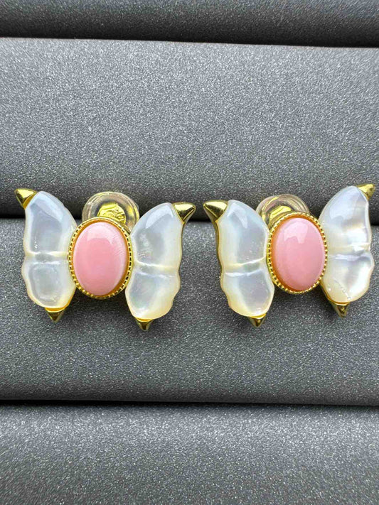 5154 Queen Conch Earrings