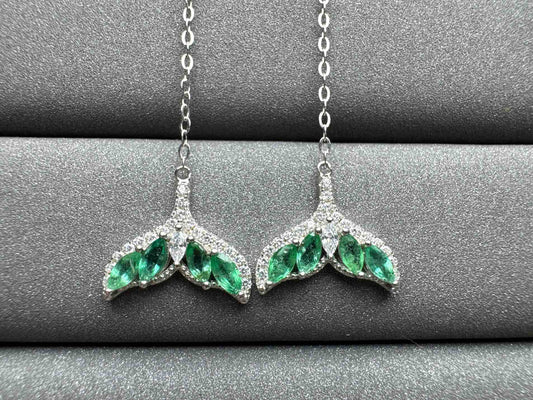 1965 Emerald Earrings