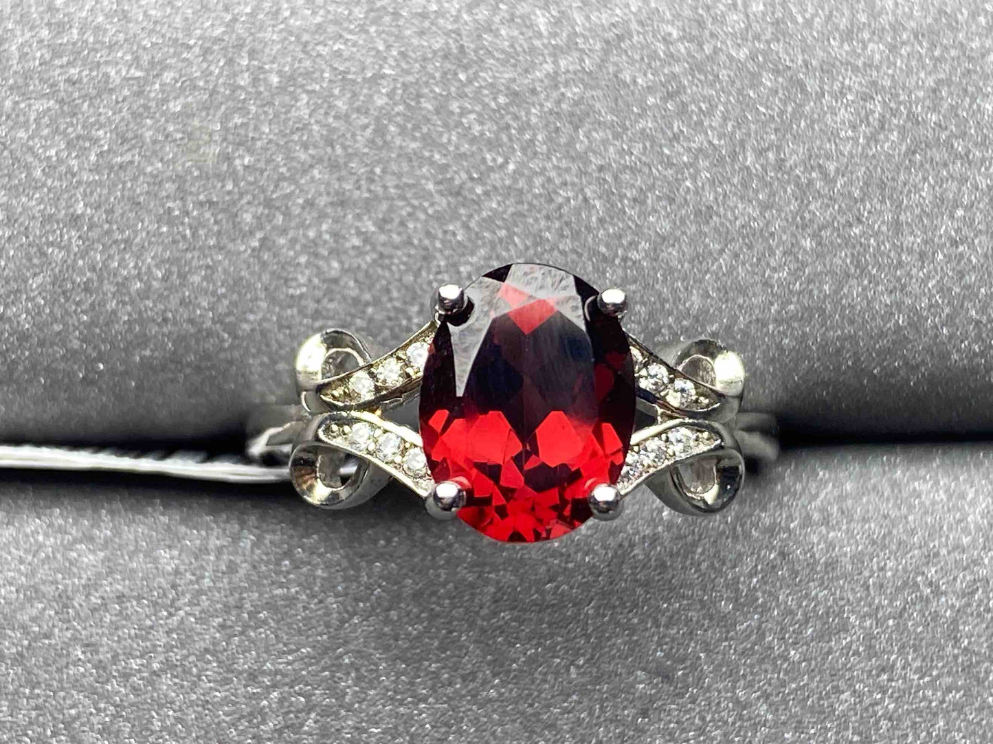 1772 Garnet Ring