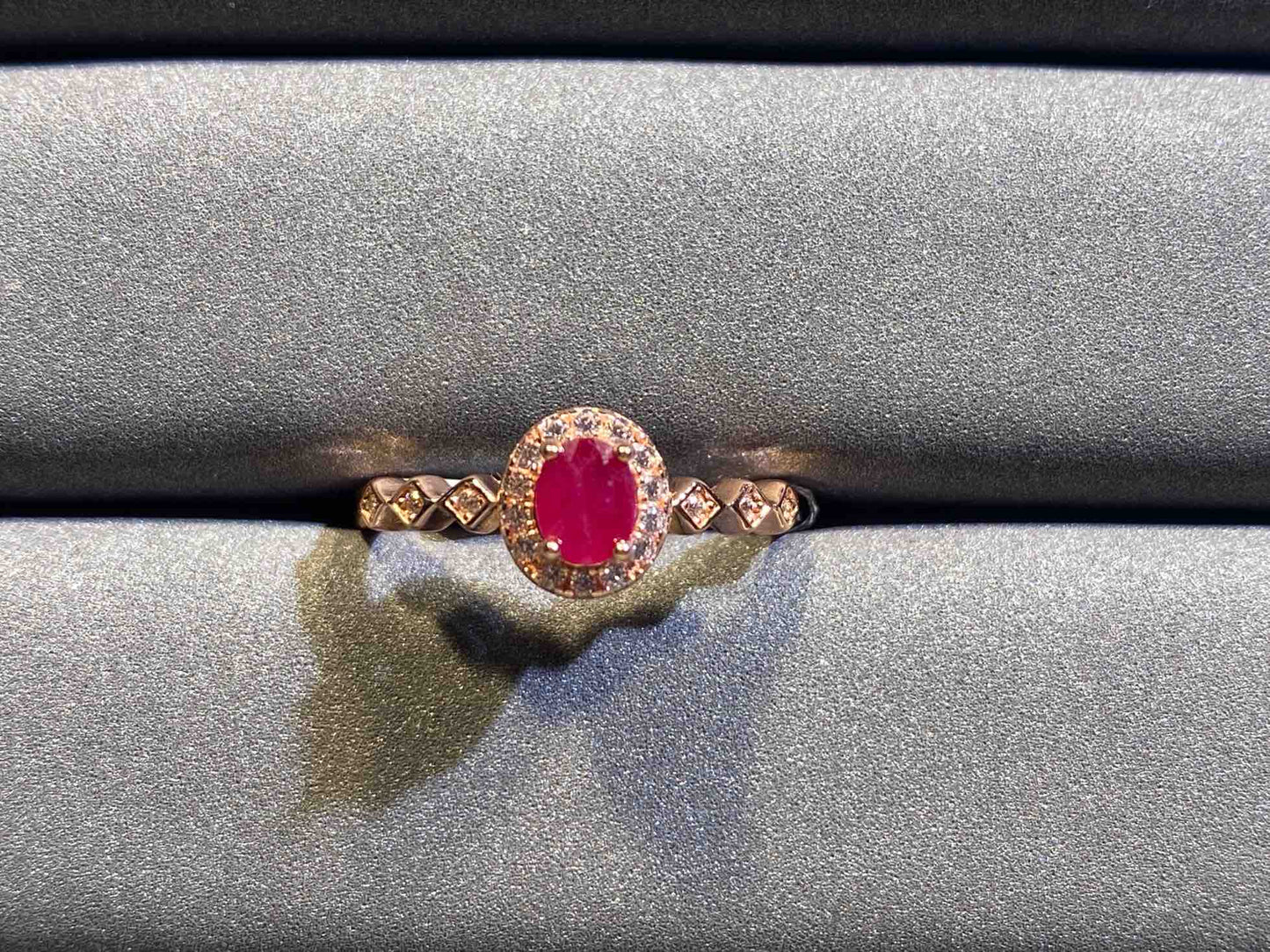 2048 Ruby Ring