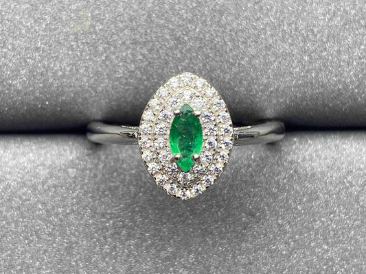 3123 Emerald Ring