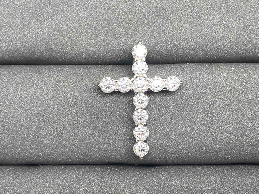 2768 Moissanite Pendant