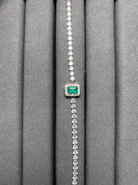 2567 Emerald Bracelet
