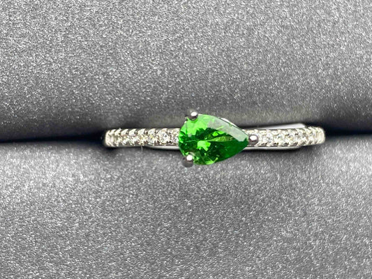 277 Tsavorite Ring