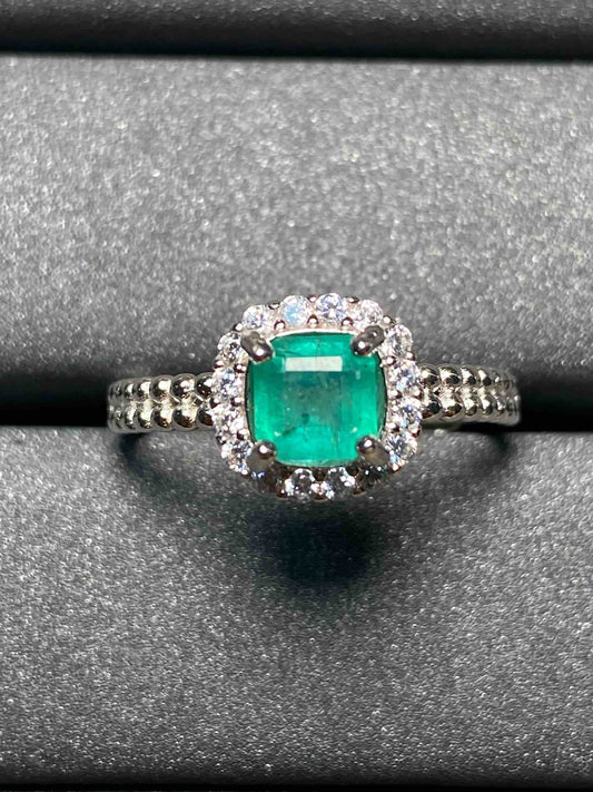 2521 Emerald Ring