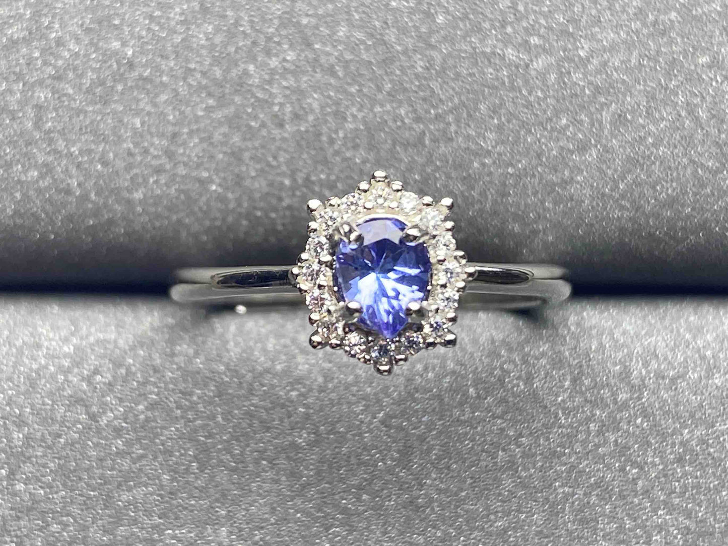 2833 Tanzanite Ring